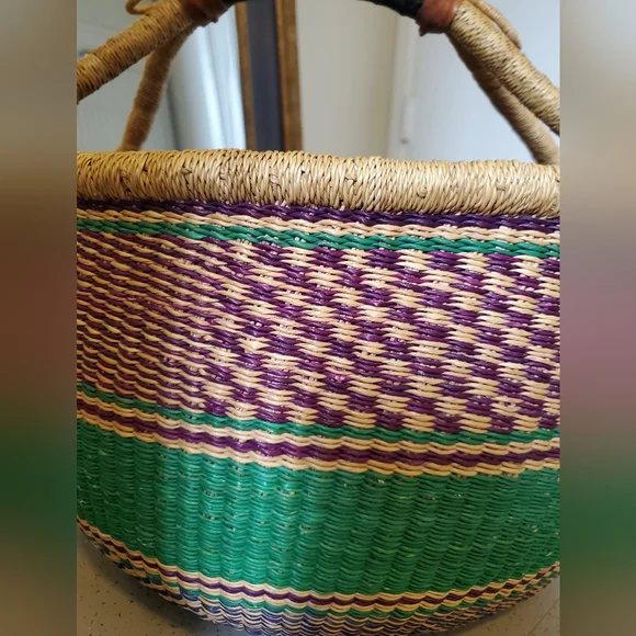 Extra Large Woven Basket - Picture 2 of 7